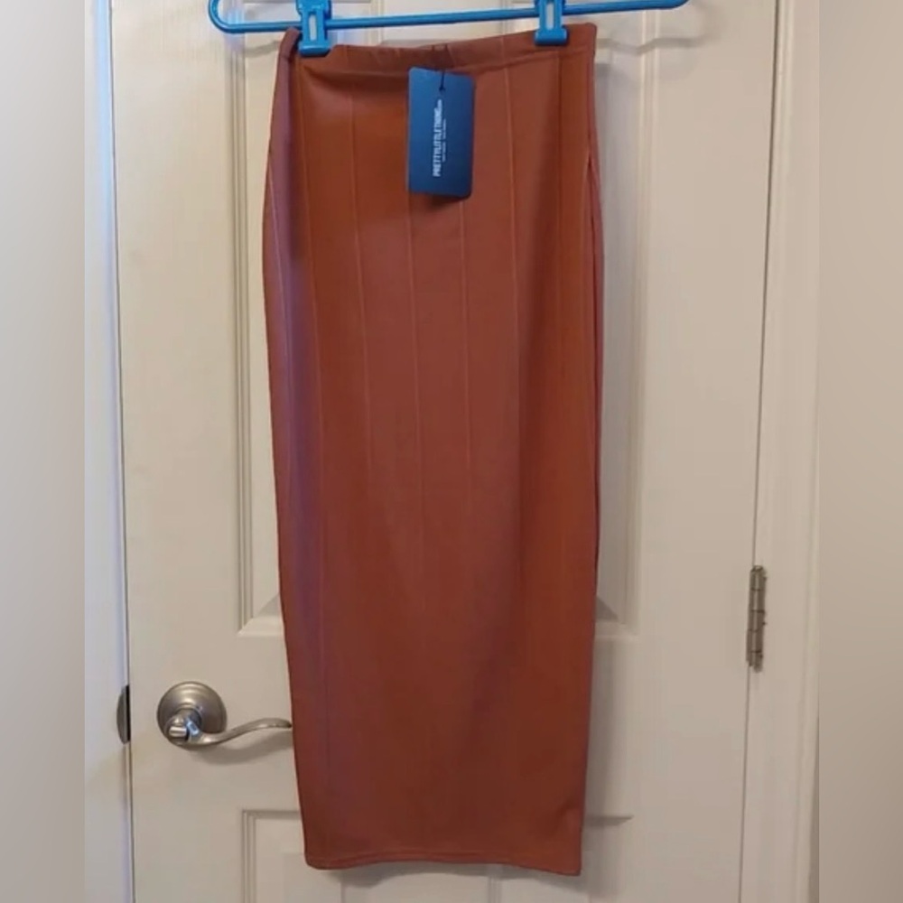 PrettyLittleThing Terracotta Pencil Skirt (not new with tags)